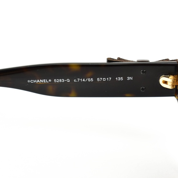 CHANEL Tortoise Brown Leather Bow CC Sunglasses gu - Picture 7 of 8